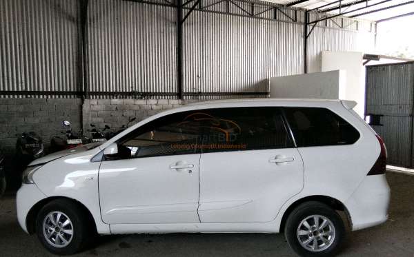 TOYOTA  AVANZA  G