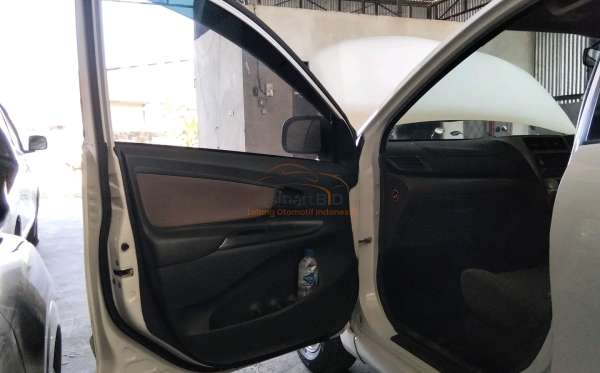 TOYOTA  AVANZA  G