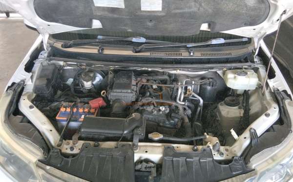 TOYOTA  AVANZA  G