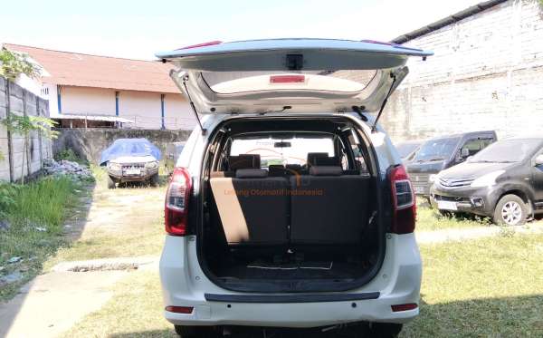 TOYOTA  AVANZA  G