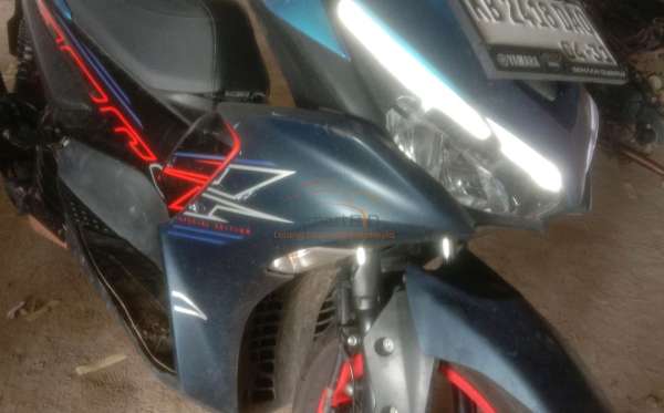 YAMAHA AEROX 155