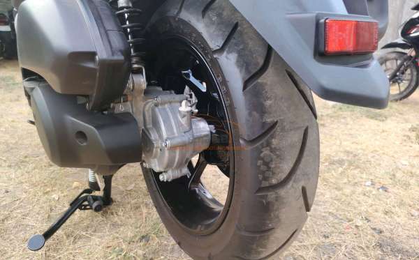 YAMAHA NMAX NEO