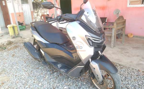 YAMAHA NMAX TRB