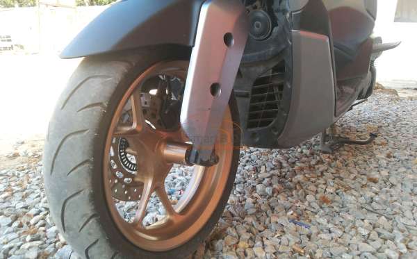 YAMAHA NMAX TRB