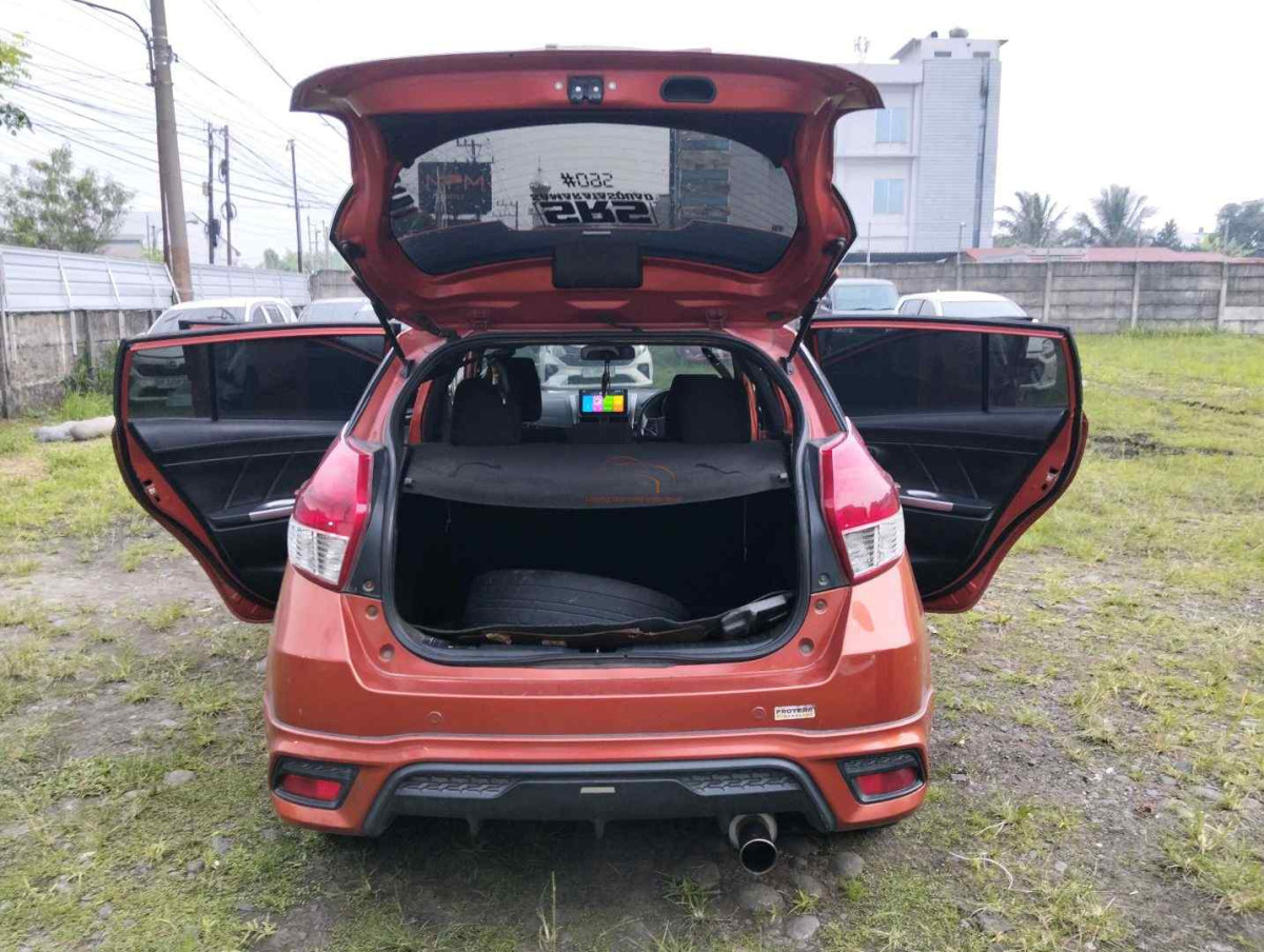 TOYOTA YARIS 1.5 S
