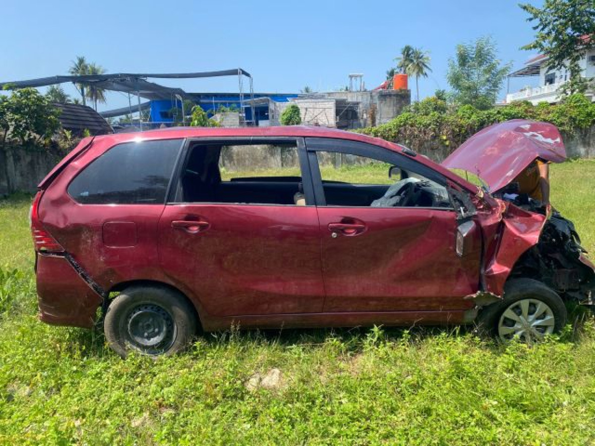 TOYOTA AVANZA  E