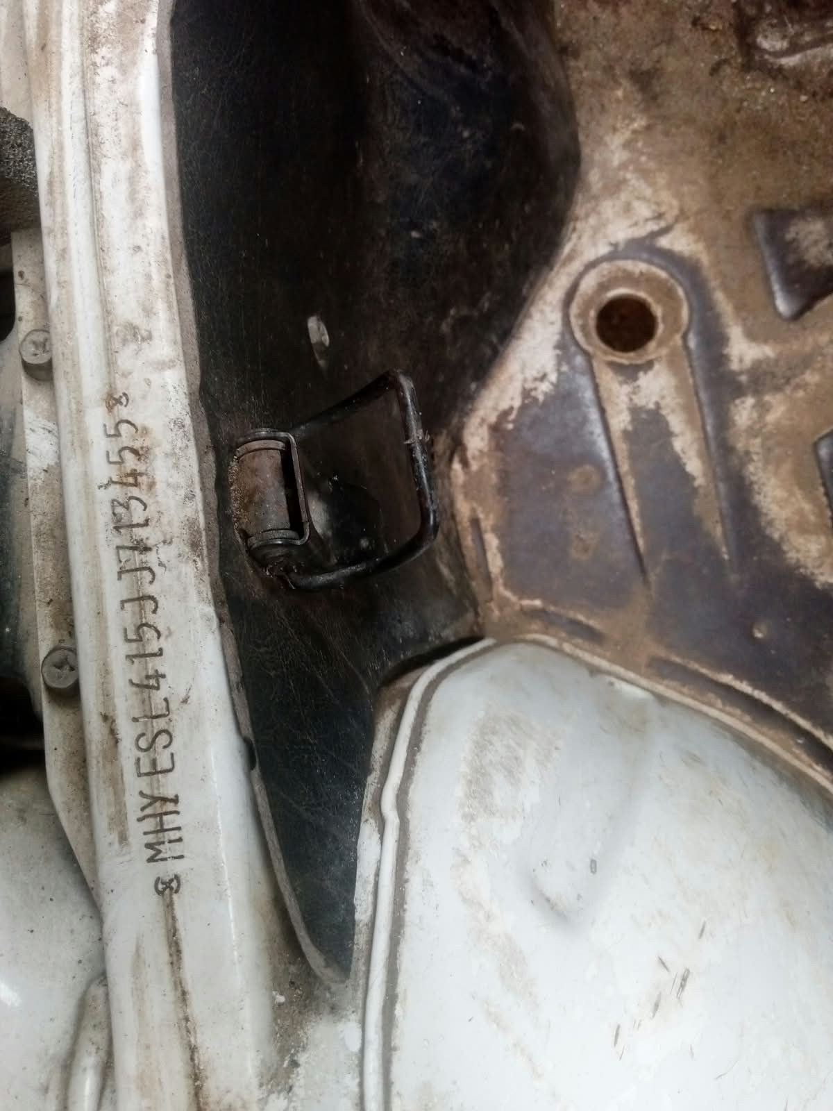 SUZUKI ST 150