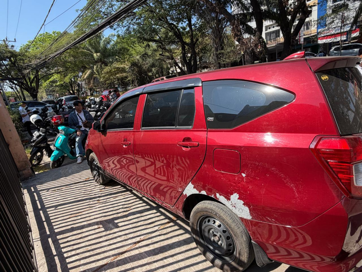 DAIHATSU  SIGRA  M