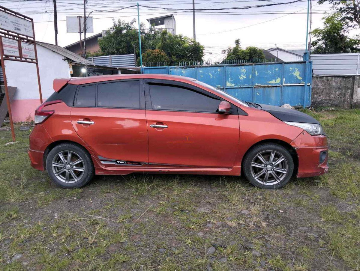 TOYOTA YARIS 1.5 S