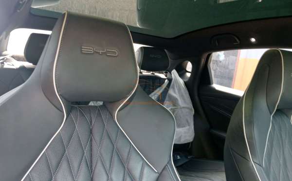 BYD SEAL PREMIUM (4X2)