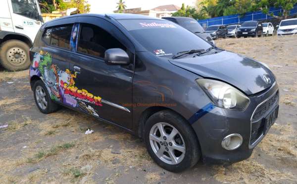 DAIHATSU  AYLA