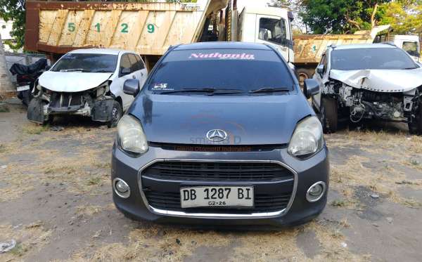 DAIHATSU  AYLA
