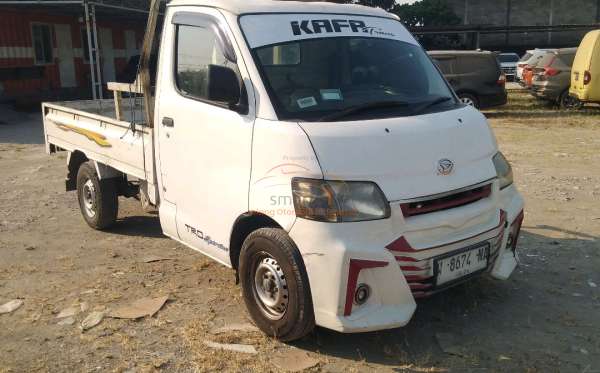 DAIHATSU GRAN MAX
