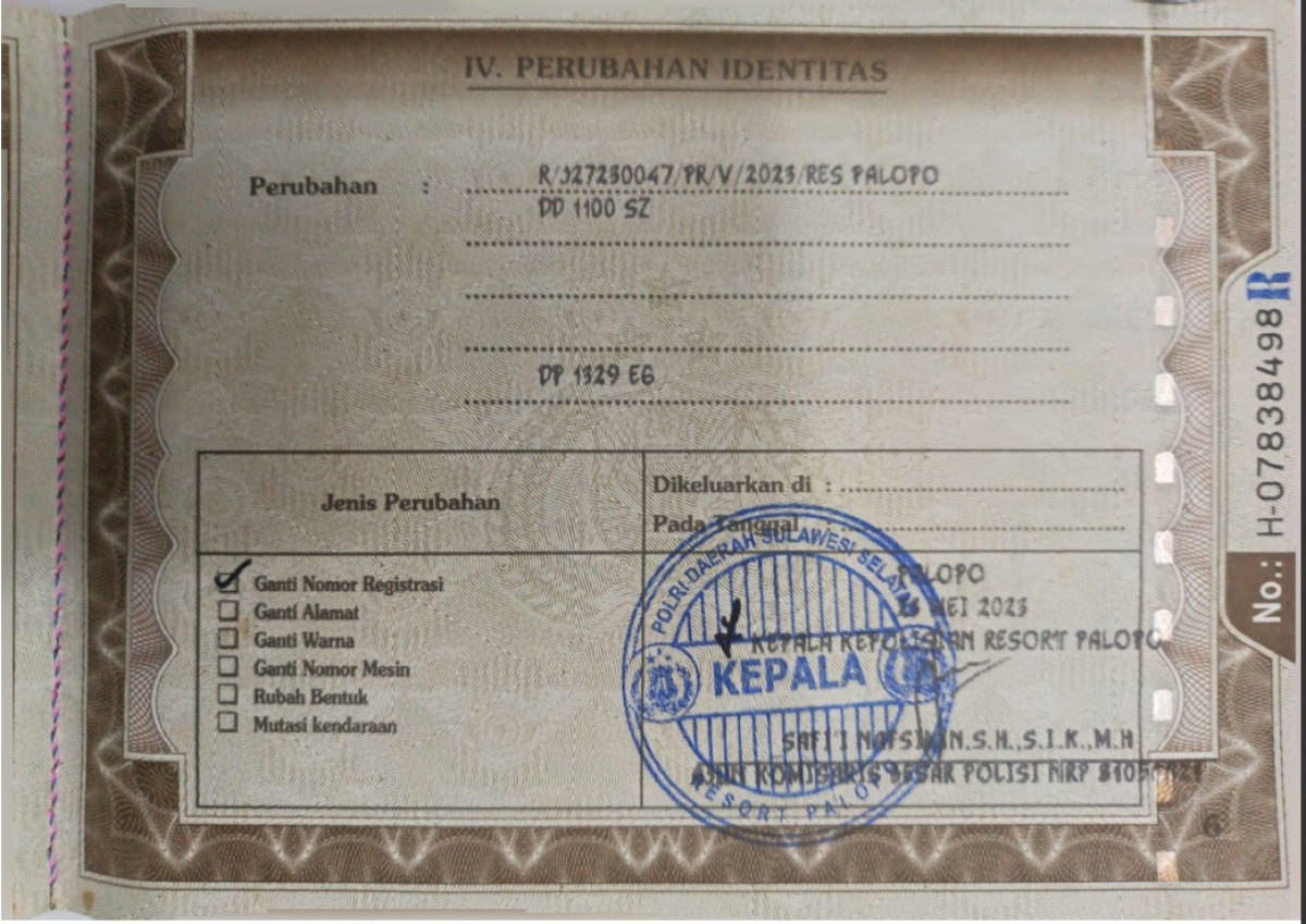 TOYOTA AVANZA