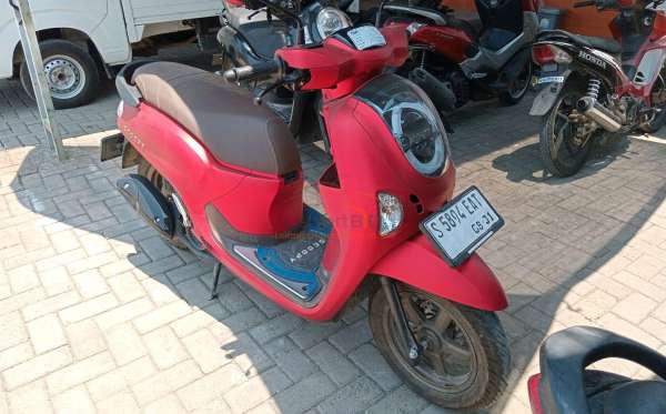 HONDA SCOOPY