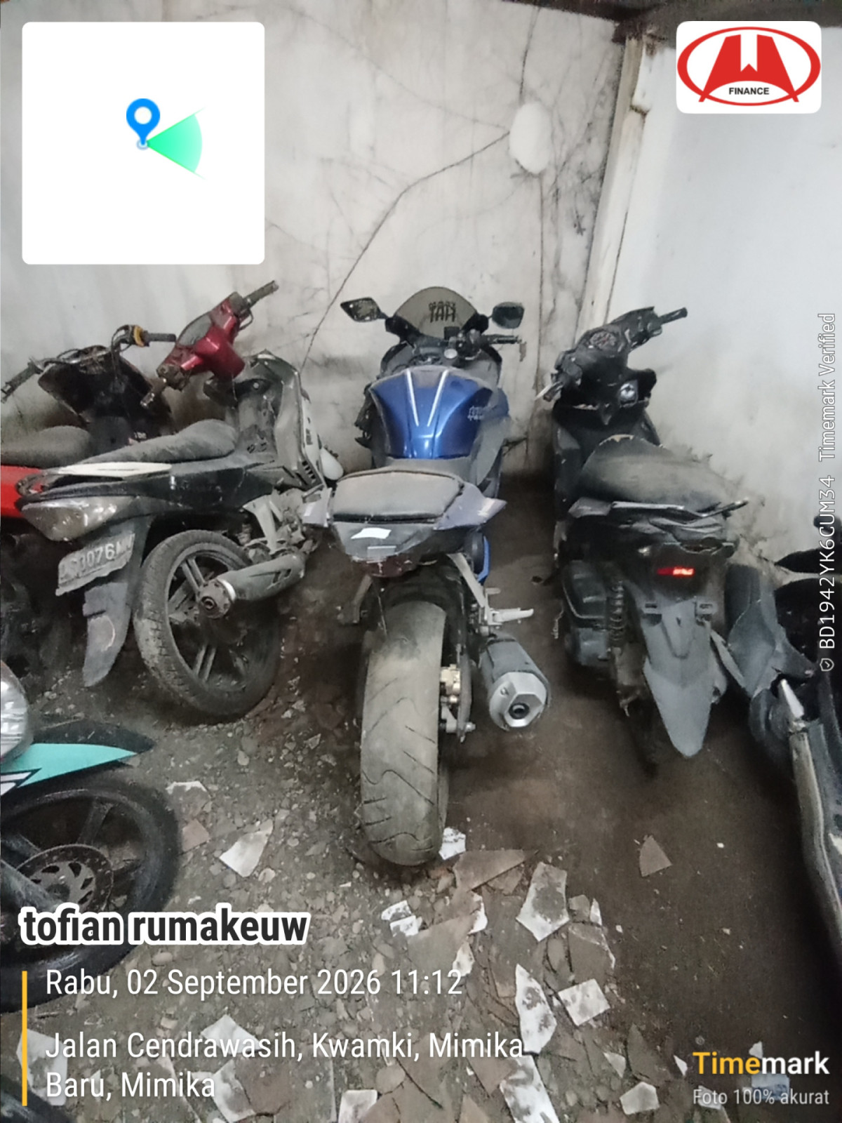 YAMAHA R15