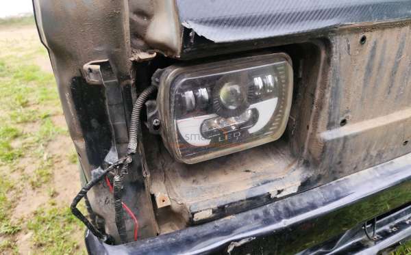 MITSUBISHI L 300