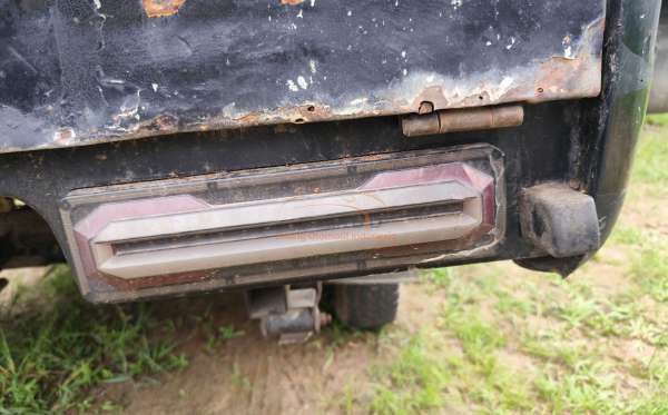 MITSUBISHI L 300