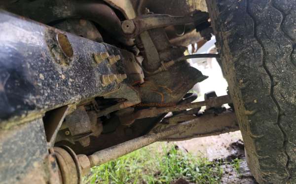 MITSUBISHI L 300