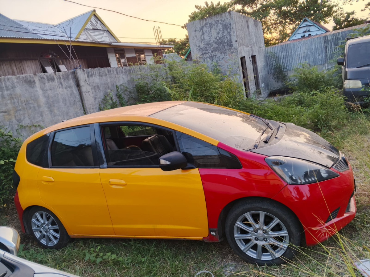 HONDA  JAZZ  GE8 1.5 E