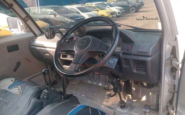 SUZUKI CARRY ST 150