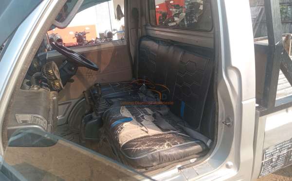 SUZUKI CARRY ST 150