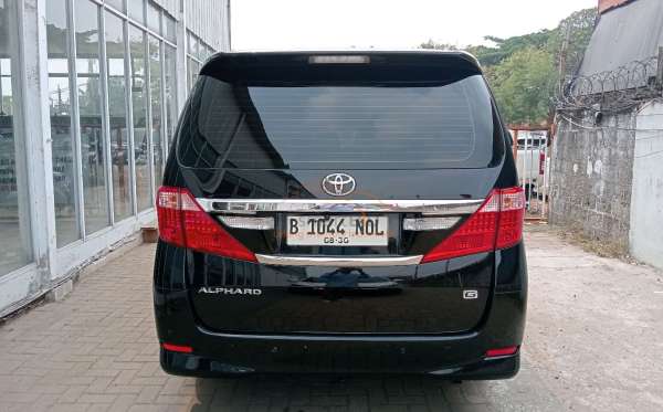 TOYOTA ALPHARD 2.4 G A/T