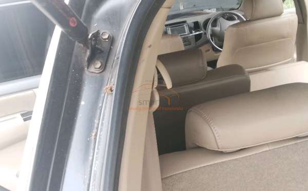 TOYOTA FORTUNER 2.7 G LUX