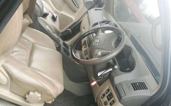 TOYOTA FORTUNER 2.7 G LUX
