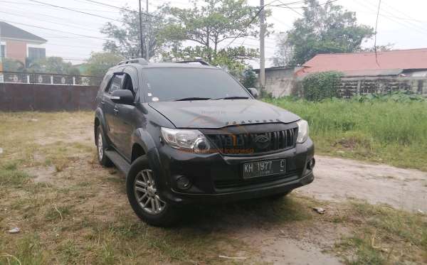 TOYOTA FORTUNER 2.7 G LUX