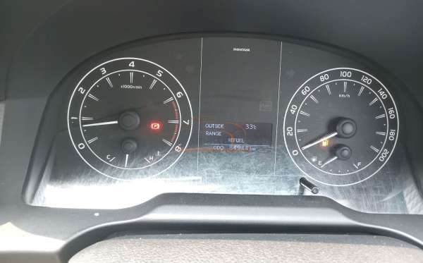 TOYOTA INNOVA G