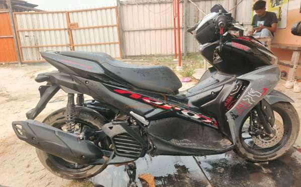 YAMAHA AEROX 155