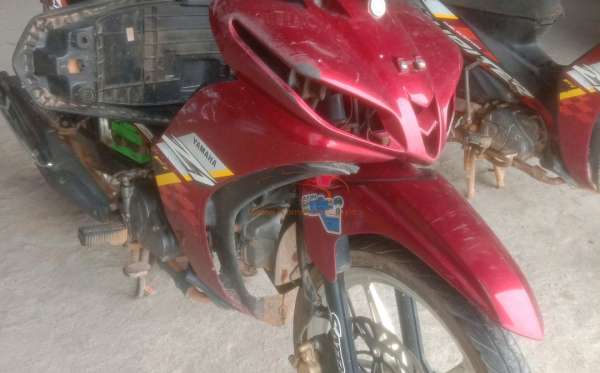 YAMAHA  JUPITER Z1