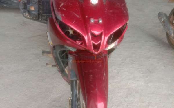 YAMAHA  JUPITER Z1