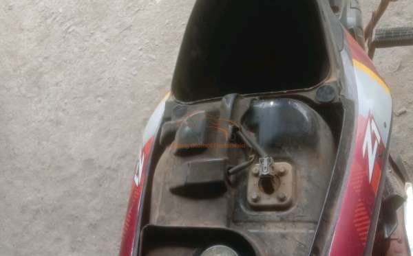 YAMAHA  JUPITER Z1