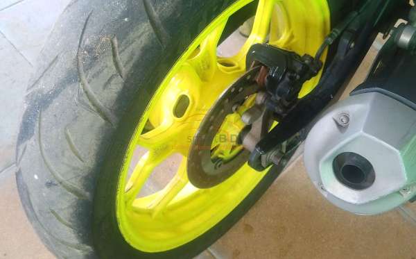 YAMAHA MT 15