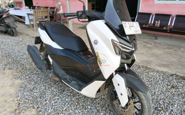 YAMAHA NMAX NEO S