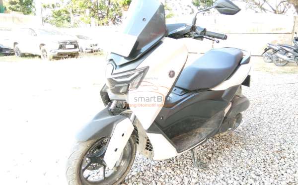 YAMAHA NMAX NEO S