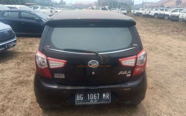 DAIHATSU AYLA 1.0 X