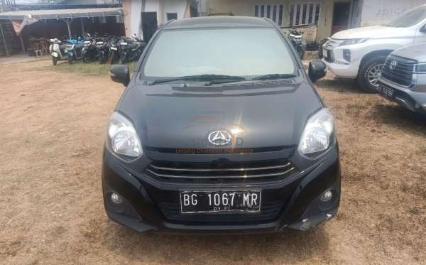 DAIHATSU AYLA 1.0 X