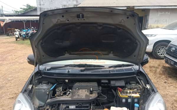 DAIHATSU AYLA 1.0 X