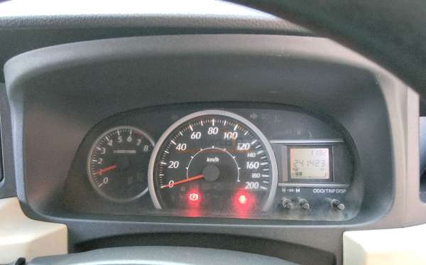 DAIHATSU SIGRA 1.2 R DLX