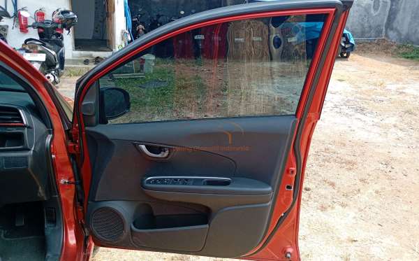 HONDA BRIO 1.2 RS CVT CKD