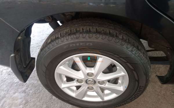 TOYOTA  AVANZA  1.3 G