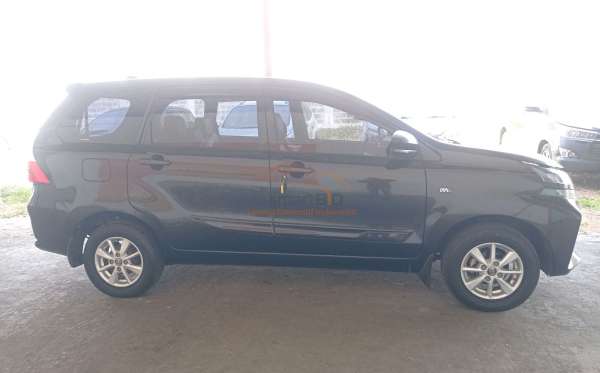 TOYOTA  AVANZA  1.3 G
