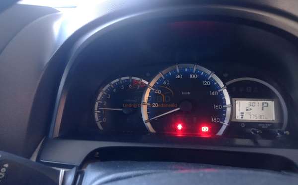 TOYOTA  AVANZA  1.3 G