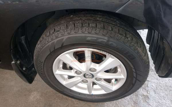 TOYOTA  AVANZA  1.3 G