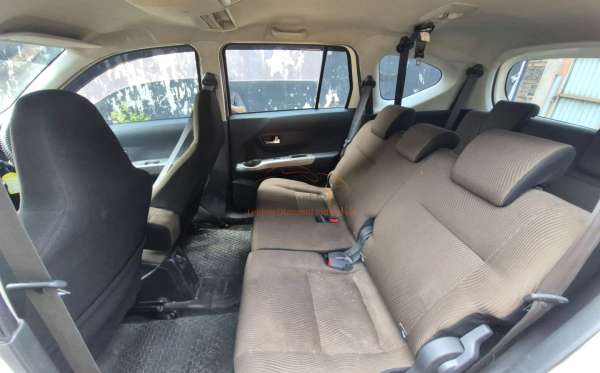 TOYOTA CALYA 1.2 G M/T