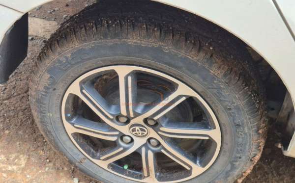 TOYOTA CALYA 1.2 G M/T