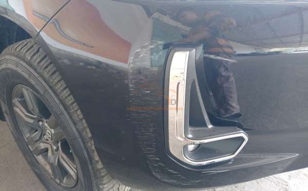 TOYOTA HILUX 2.4G DC 4X4
